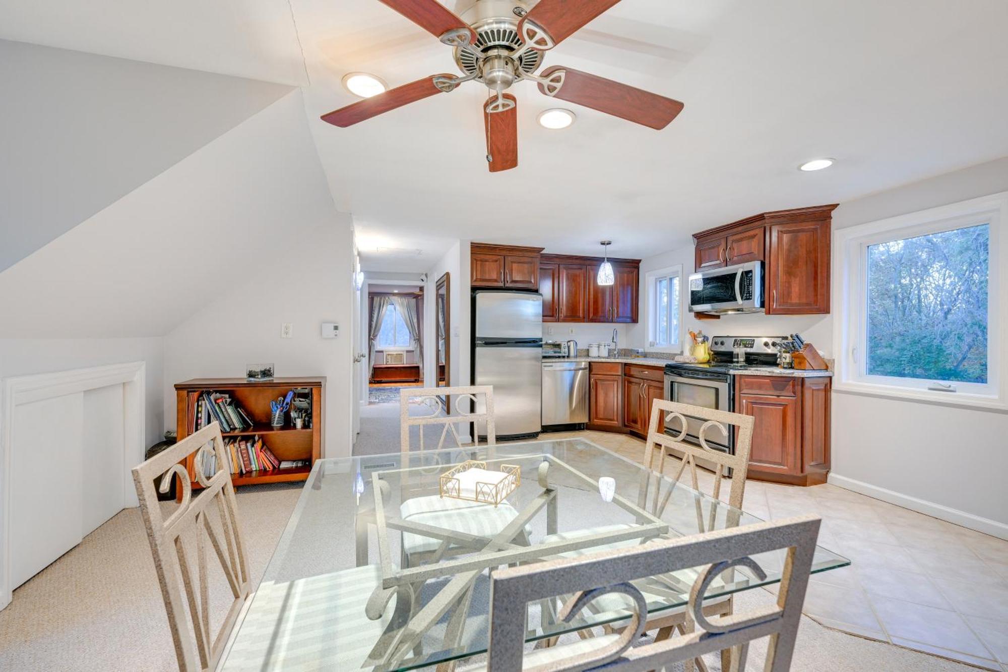 Cozy Dix Hills Apt With Deck About 7 Mi To Beach! Exteriér fotografie