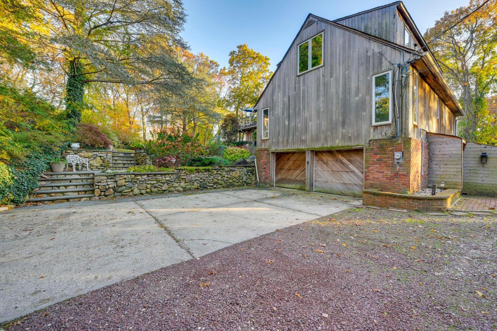 Cozy Dix Hills Apt With Deck About 7 Mi To Beach! Exteriér fotografie