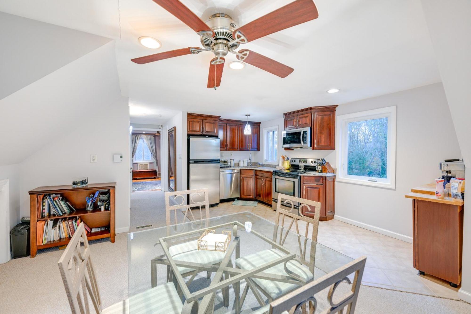 Cozy Dix Hills Apt With Deck About 7 Mi To Beach! Exteriér fotografie
